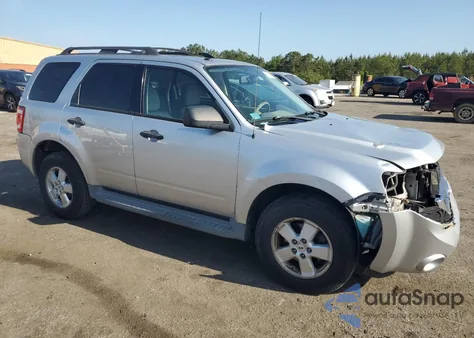 2010 Ford Escape Xlt from USA, damaged, VIN 1FMCU0DG7AKA80570